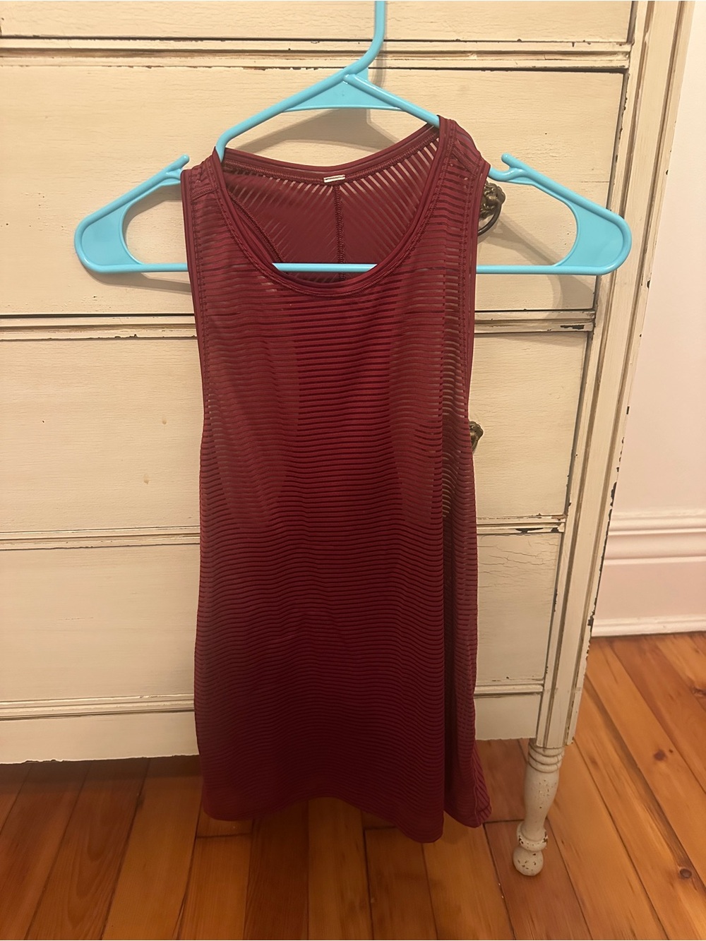 Lululemon tank